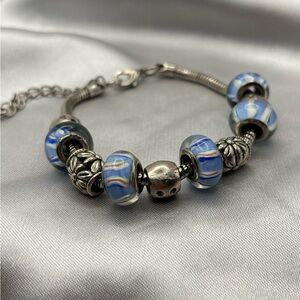 Vintage .925 Sterling Silver & Blue Ribbon Lampwork Glass Charm Bracelet